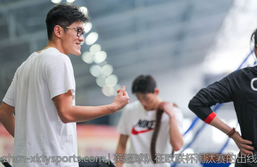 英超球队在欧联杯淘汰赛的出线前景探讨